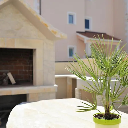 Апартаменты Flipa Lilly