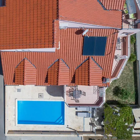 Апартаменты Flipa Lilly Водице