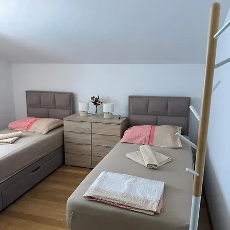 דירה Flipa Lilly