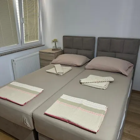 דירה Flipa Lilly